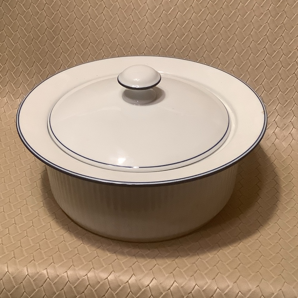 Dansk Bistro White Ceramic Plate
